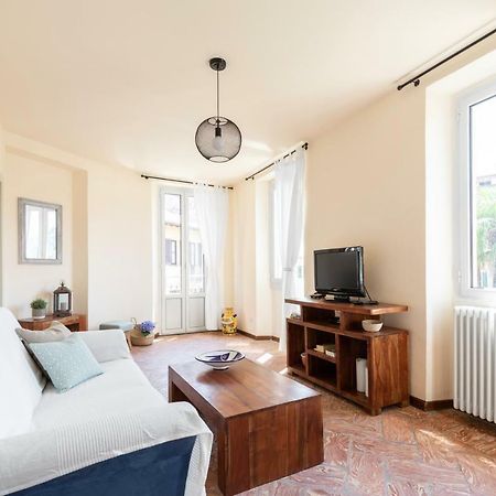Le Rondinelle Apartment Беладжо Екстериор снимка